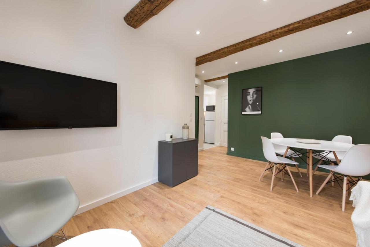 Appartement 2 Neuf Sur Le Port A Cote De La Plage Saint-Raphaël Екстериор снимка